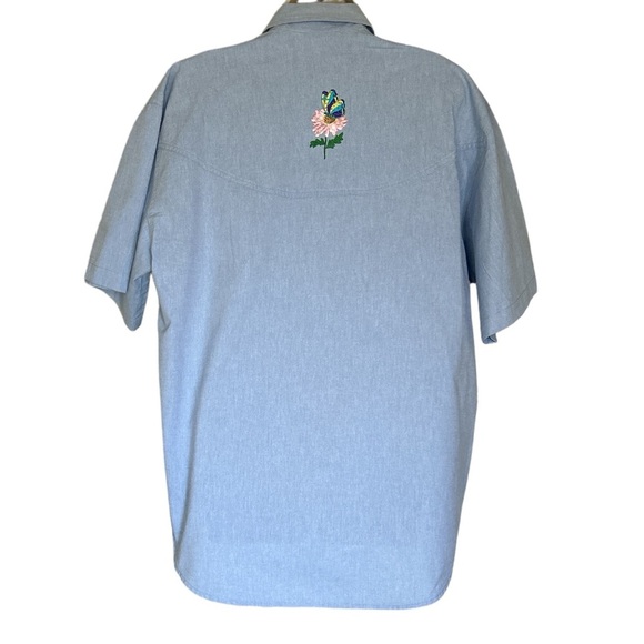 Vintage Embroidered Blue Button Down Shirt - Picture 2 of 15